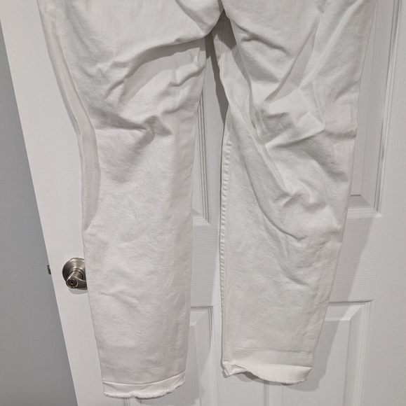 Torrid Boyfriend Straight Vintage Stretch White Denim Jean w/ Raw Hem Size 20T - Picture 11 of 14